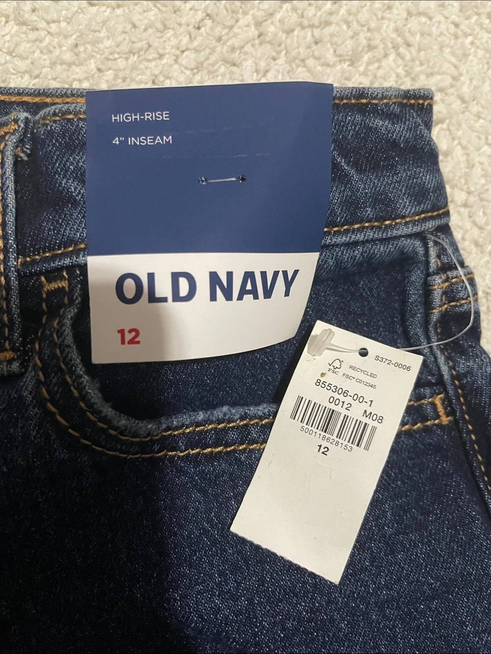 NWT- Old Navy - girl’s 12. Two short bundle